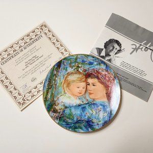 Edna Hibel Mother’s Day Plate for 1991 Michele & Anna, Plate #3130 A